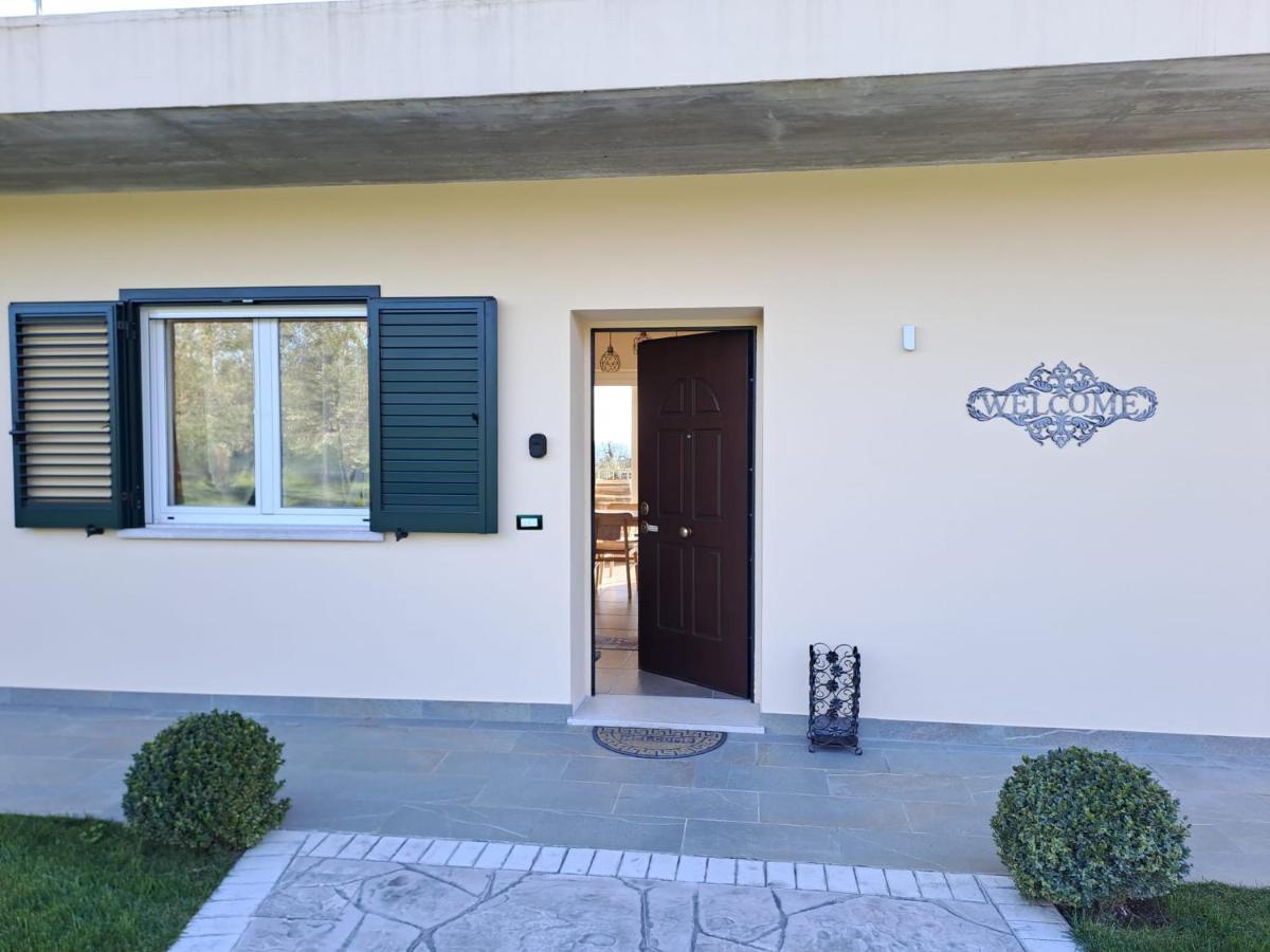 La Campagna Di Peppe E Tullia Acomodação com café da manhã Formia Exterior foto