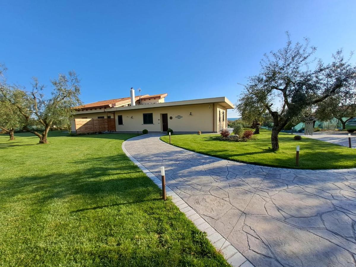 La Campagna Di Peppe E Tullia Acomodação com café da manhã Formia Exterior foto